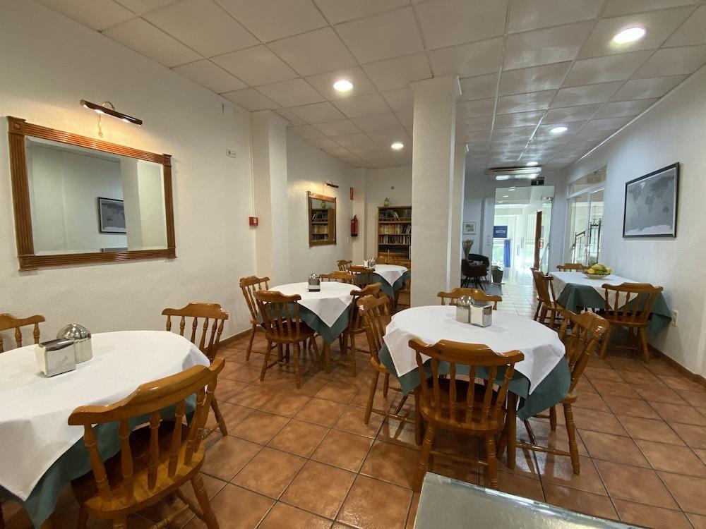 Hostal Pensimar 엘 알테트 외부 사진