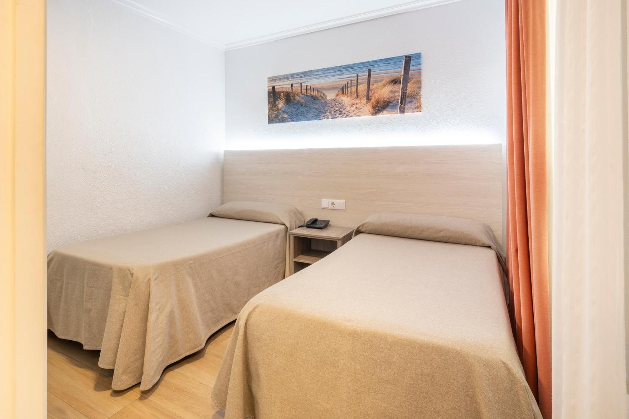 Hostal Pensimar 엘 알테트 외부 사진