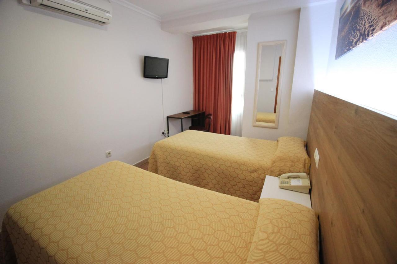 Hostal Pensimar 엘 알테트 외부 사진